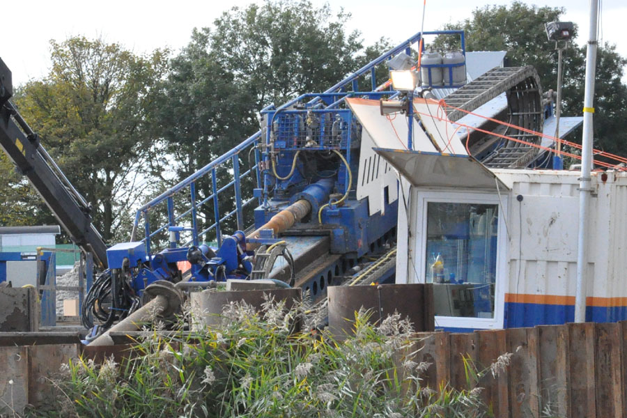 Boren van de CO2-leiding, Volker Infra